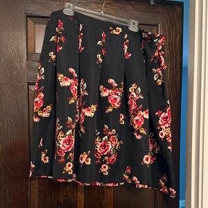 Forever 21 Black Floral A-Line Skirt